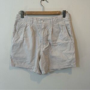 Claiborne Cotton Striped Beige and White Shorts Size Medium